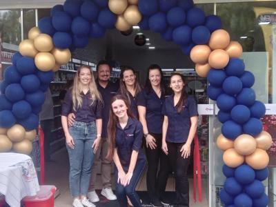 Inaugurou nesta segunda-feira (13) em Nova Laranjeiras a Hiperfarma