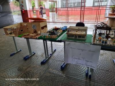 Escola  TÃ©cnica realiza a Primeira Feira de EducaÃ§Ã£o e TÃ©cnologia