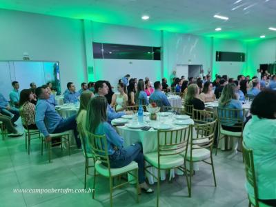 Programa Sicredi Fortalece entrega Certificado de conclusÃ£o a 91 associados da regiÃ£o