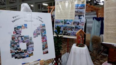 LS: Iniciou nesta quinta (23) a ExposiÃ§Ã£o HistÃ³rica dos 90 anos da ParÃ³quia SantÂ´Ana 