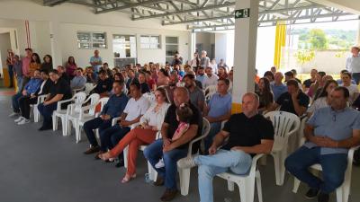 Laranjeiras do Sul inaugurou a Super Creche 3 no Bairro SÃ£o Francisco