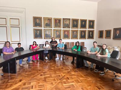 Vereadores do Parlamento Jovem do NÃºcleo de Laranjeiras visitam TRE-PR