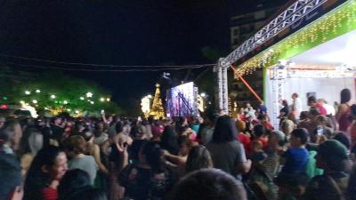 Natal de Laranjeiras 2023: abertura reúne famílias laranjeirenses na Praça Nogueira do Amaral