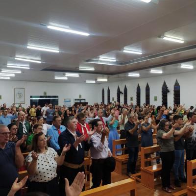 Abertura do TrÃ­duo em louvor a Imaculada ConceiÃ§Ã£o do Porto Barreiro, reuniu centenas de fiÃ©is