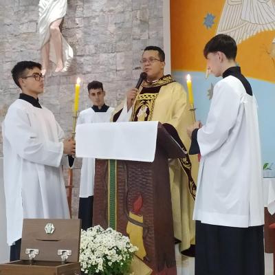 Abertura do TrÃ­duo em louvor a Imaculada ConceiÃ§Ã£o do Porto Barreiro, reuniu centenas de fiÃ©is