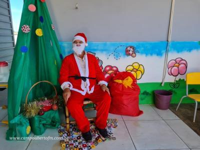 CMEI Jardim Alvorada encerra ano com apresentaÃ§Ã£o dos alunos