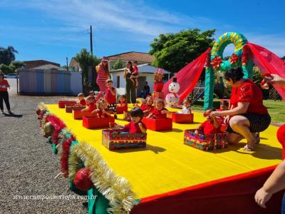 CMEI Jardim Alvorada encerra ano com apresentaÃ§Ã£o dos alunos