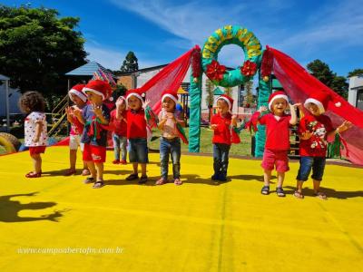 CMEI Jardim Alvorada encerra ano com apresentaÃ§Ã£o dos alunos