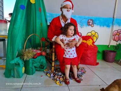 CMEI Jardim Alvorada encerra ano com apresentaÃ§Ã£o dos alunos