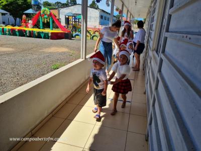 CMEI Jardim Alvorada encerra ano com apresentaÃ§Ã£o dos alunos