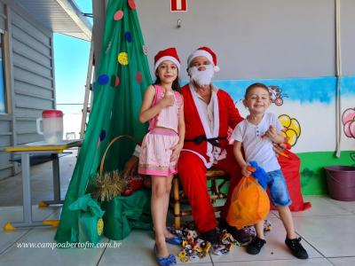 CMEI Jardim Alvorada encerra ano com apresentaÃ§Ã£o dos alunos