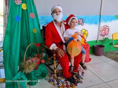 CMEI Jardim Alvorada encerra ano com apresentaÃ§Ã£o dos alunos