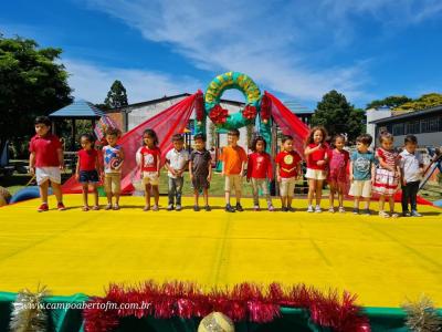 CMEI Jardim Alvorada encerra ano com apresentaÃ§Ã£o dos alunos