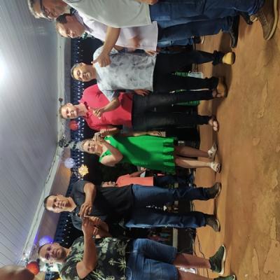 Virmond: Abertura do Natal teve Papai Noel e presente para as crianÃ§as