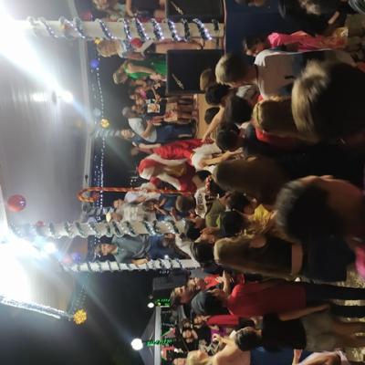 Virmond: Abertura do Natal teve Papai Noel e presente para as crianÃ§as