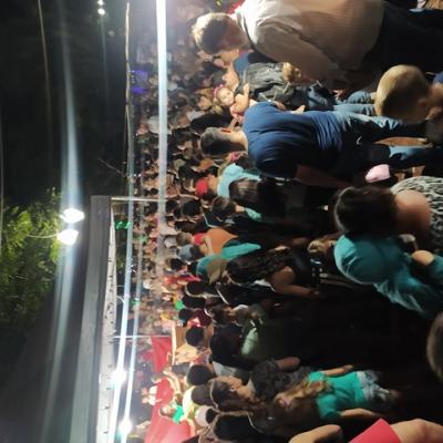 Virmond: Abertura do Natal teve Papai Noel e presente para as crianÃ§as