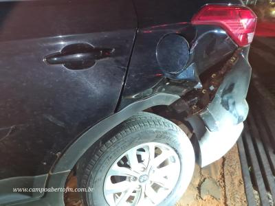 Acidente entre moto e veÃ­culo de passeio Ã© registrado no trevo da erva mate