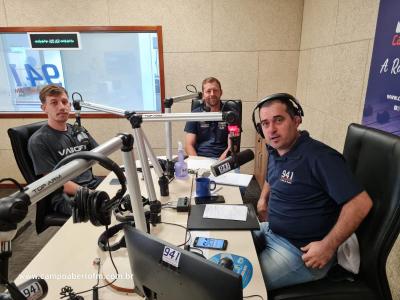 Diretor e aluno do Programa Laranjeiras TecnolÃ³gica participaram do Alegria Geral