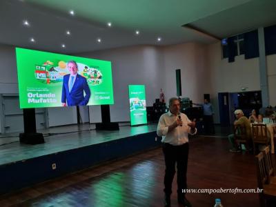 Associados Sicredi lotam Iguaçu tênis Clube na noite de quarta-feira em assembleia da agencia Marechal Rondon