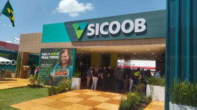 Equipe da RÃ¡dio Campo Aberto esteve visitando o Show Rural em Cascavel