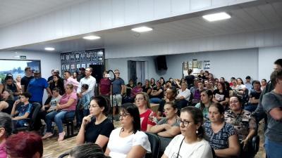 LS: Projeto que altera plano de carreira dos professores gerou polÃªmica na sessÃ£o da dos vereadores desta segunda (19)