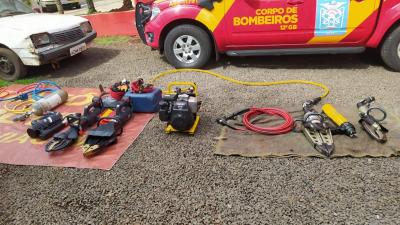 LS: Corpo de Bombeiros de  recebe Materiais de Salvamentos Veicular de Ãºltima geraÃ§Ã£o