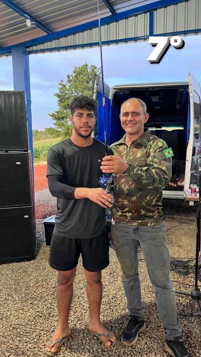 Valdir do Rio Guarani é Campeão do 2º Torneio de Pesca do Clube das Águas do Buriti 