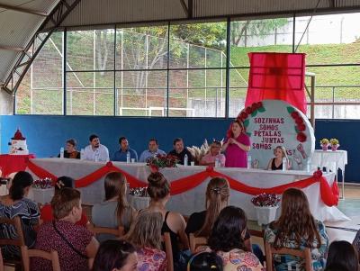 Virmond realiza tradicional encontro para homenagear as mulheres