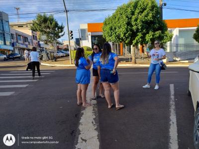 Associação Colibri realizou nesta terça-feira pedágio de conscientização do Espectro Autista