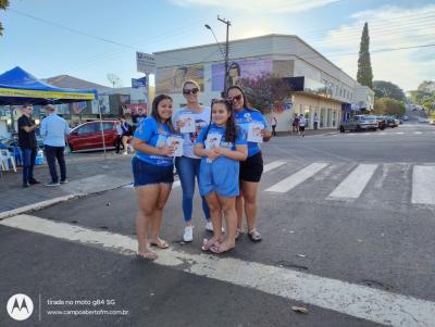 Associação Colibri realizou nesta terça-feira pedágio de conscientização do Espectro Autista