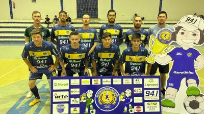 Atual CampeÃ£o da Copa Garotinho de Futsal Masculino Livre estrÃ©ia com vitÃ³ria 
