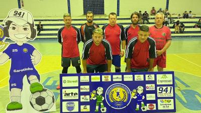 Atual CampeÃ£o da Copa Garotinho de Futsal Masculino Livre estrÃ©ia com vitÃ³ria 
