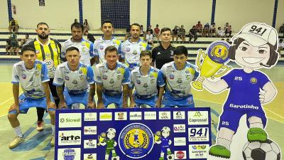 Atual CampeÃ£o da Copa Garotinho de Futsal Masculino Livre estrÃ©ia com vitÃ³ria 