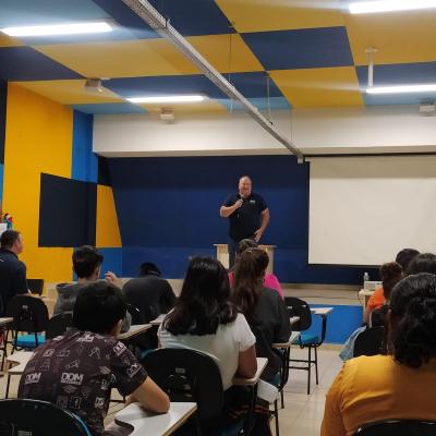 Turma da Tarde do Centro da Juventude participou da abertura do Projeto Jovens Comunicadores