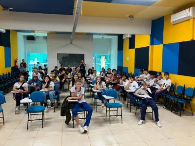 Turma da Tarde do Centro da Juventude participou da abertura do Projeto Jovens Comunicadores