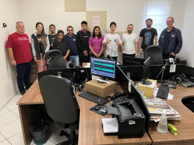 LS: Nesta quarta-feira, a RÃ¡dio Campo Aberto FM recebeu a 1Âª Turma do Projeto "Jovens Comunicadores" 