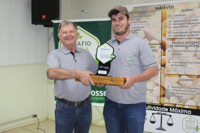 COPROSSEL - 11Âª EDIÃ‡ÃƒO DO DESAFIO SOJA 200 + ELEVA PATAMARES PRODUTIVOS DA SOJA NA REGIÃƒO DA CANTU