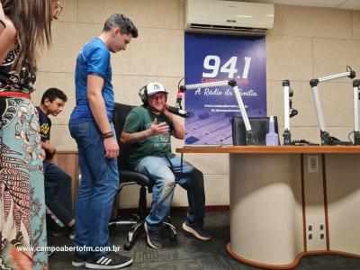 Etapa das visitas a Campo Aberto FM do Projeto Jovens Comunicadores foi concluÃ­da nesta segunda (29)