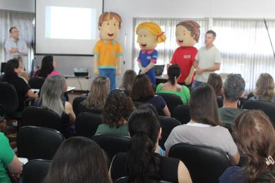 Professores de Laranjeiras participam de capacitaÃ§Ã£o do Programa Agrinho