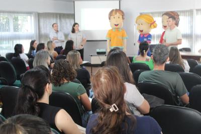 Professores de Laranjeiras participam de capacitaÃ§Ã£o do Programa Agrinho