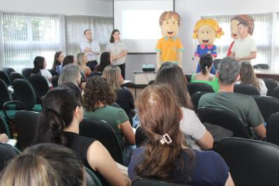 Professores de Laranjeiras participam de capacitaÃ§Ã£o do Programa Agrinho