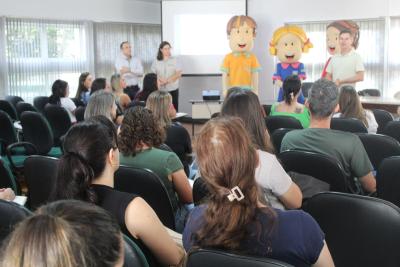 Professores de Laranjeiras participam de capacitaÃ§Ã£o do Programa Agrinho