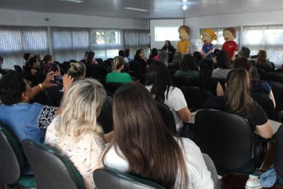 Professores de Laranjeiras participam de capacitação do Programa Agrinho