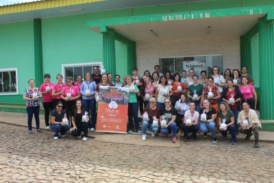 Mulheres cooperadas da Castrolanda, participam de imersÃ£o cooperativista na Coprossel