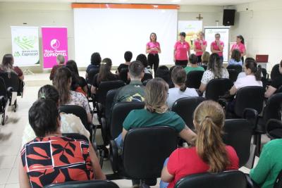 Mulheres cooperadas da Castrolanda, participam de imersÃ£o cooperativista na Coprossel