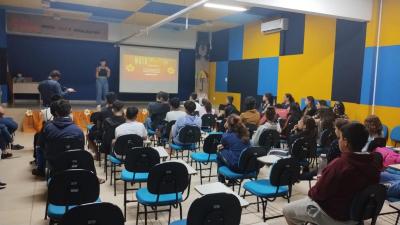Participe da Semana de Combate ao Abuso e ExploraÃ§Ã£o Sexual de CrianÃ§as e Adolescentes no Centro da Juventude de Laranjeiras do Sul