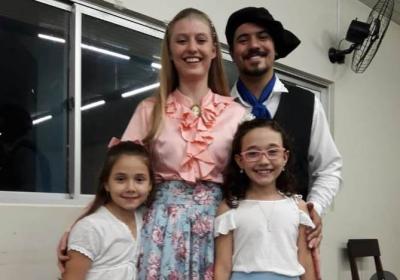 LS: CTG EstÃ¢ncia do IguaÃ§u comemora Dia das MÃ£es com jantar
