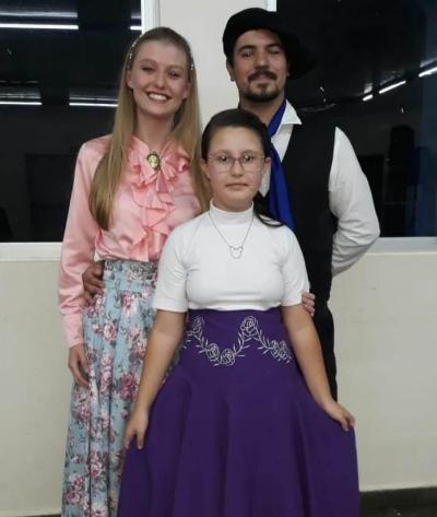 LS: CTG EstÃ¢ncia do IguaÃ§u comemora Dia das MÃ£es com jantar