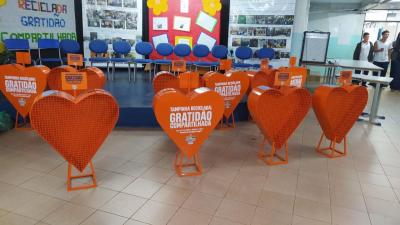 LS: ColÃ©gio Estadual Professor Gildo AluÃ­sio Schuck encerra Projeto Tampinha Reciclada, GratidÃ£o Compartilhada