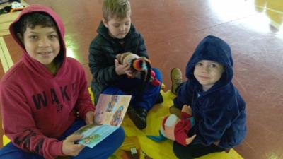 Projeto "Viajando na ImaginaÃ§Ã£o" Encanta Alunos na Escola Municipal Dr. LeocÃ¡dio JosÃ© Correia